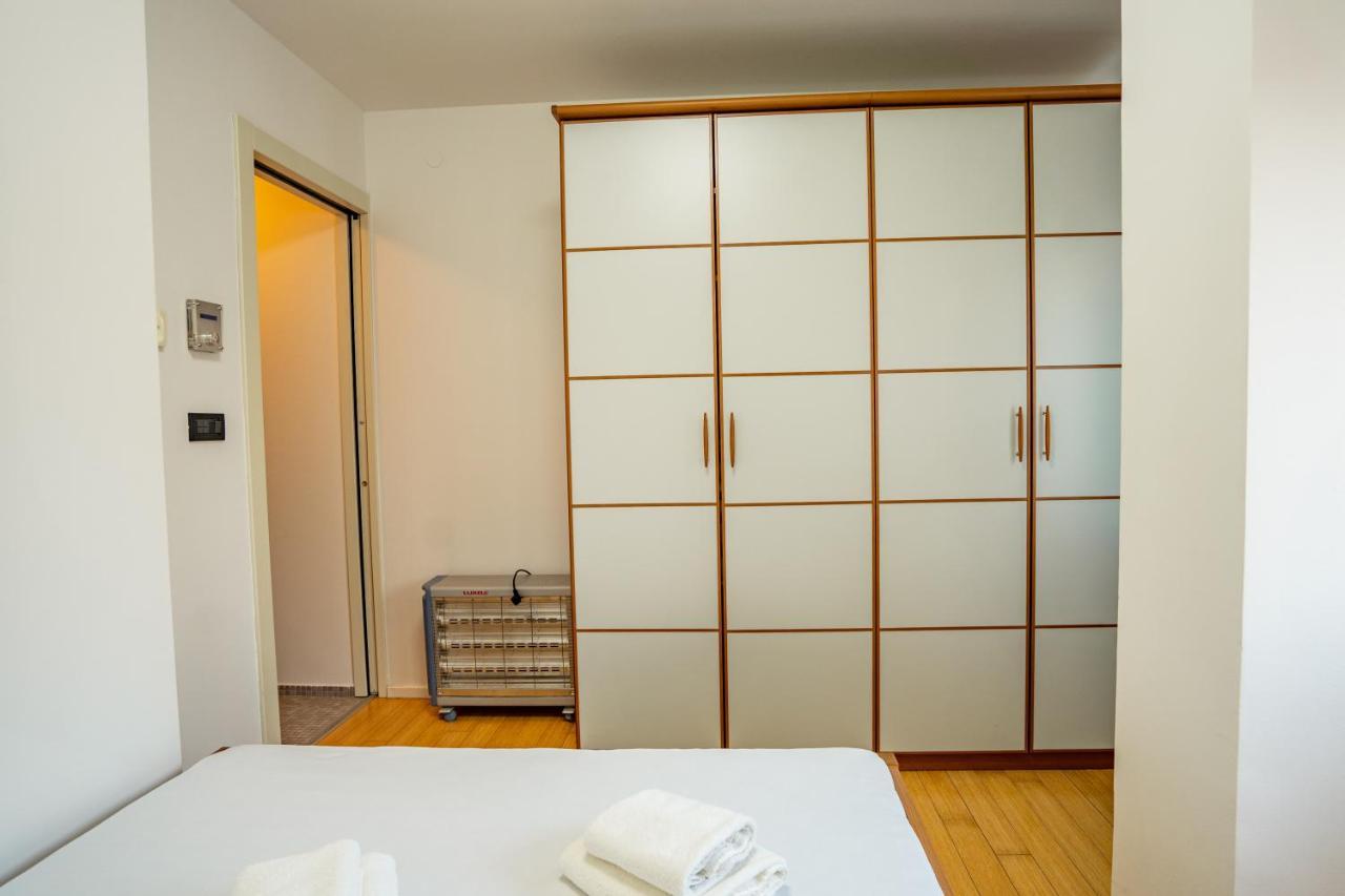 Apartment Luka غييكا المظهر الخارجي الصورة