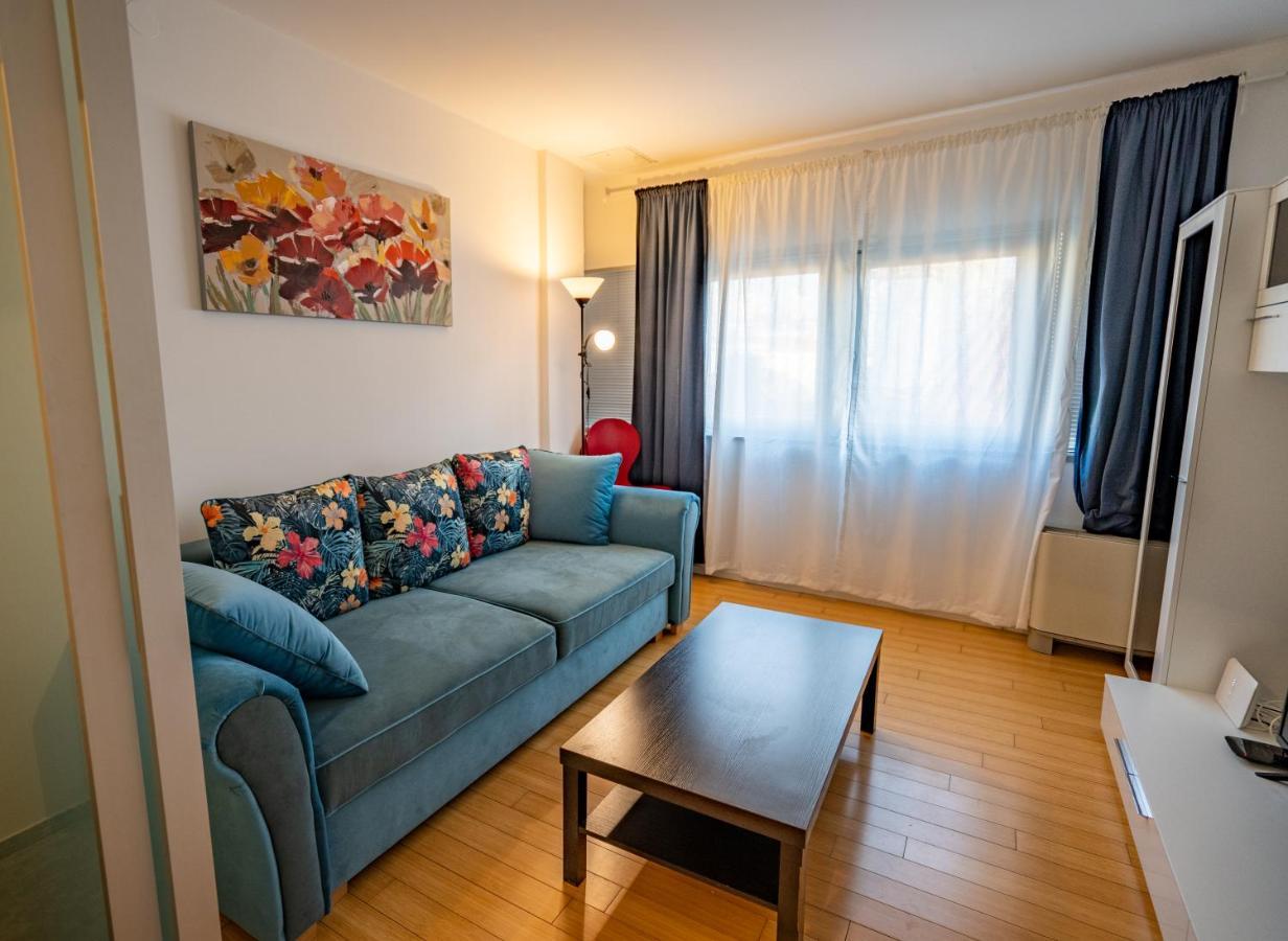 Apartment Luka غييكا المظهر الخارجي الصورة